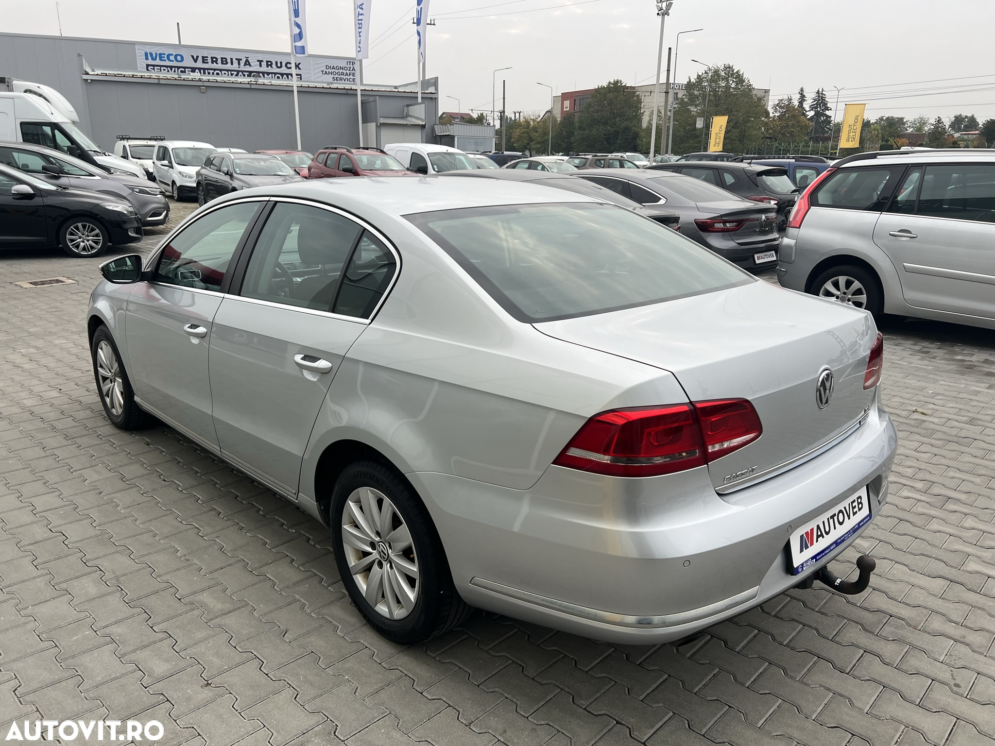 Volkswagen Passat - 6