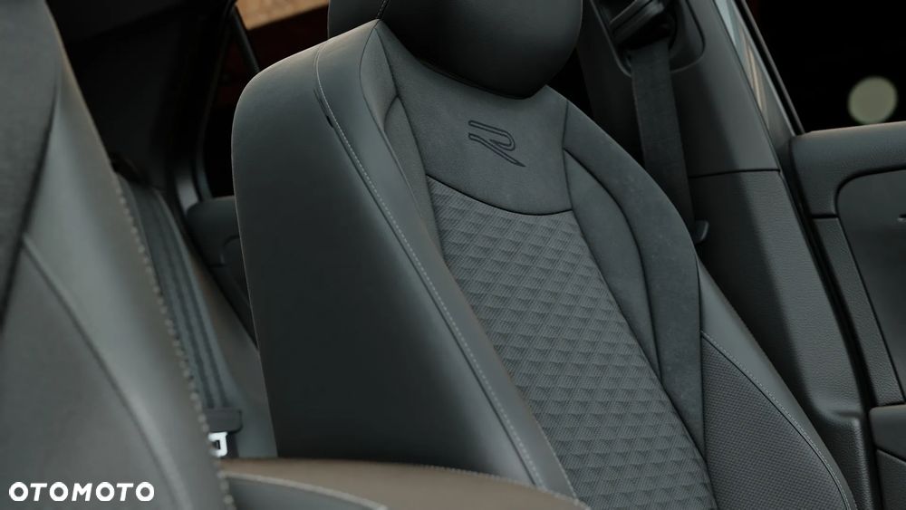 Volkswagen T-Roc 1.5 eTSI R-Line DSG - 12