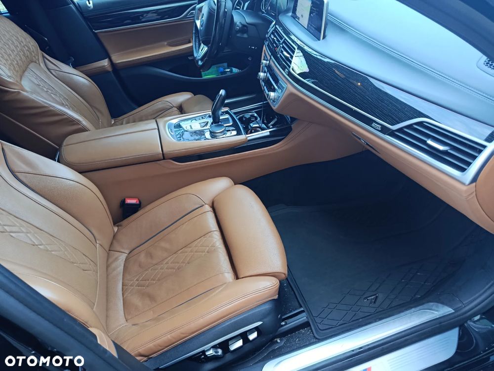BMW Seria 7 730d xDrive - 10