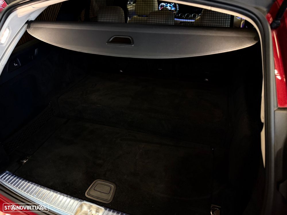 Mercedes-Benz E 300 de 9G-TRONIC Night Edition - 26