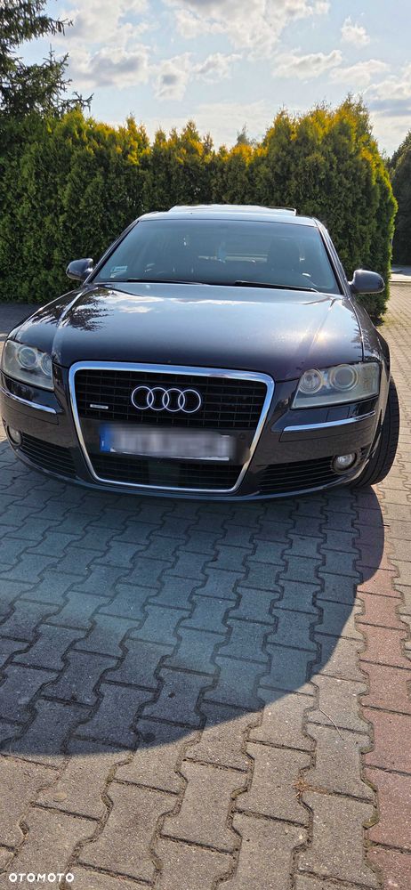 Audi A8 - 6
