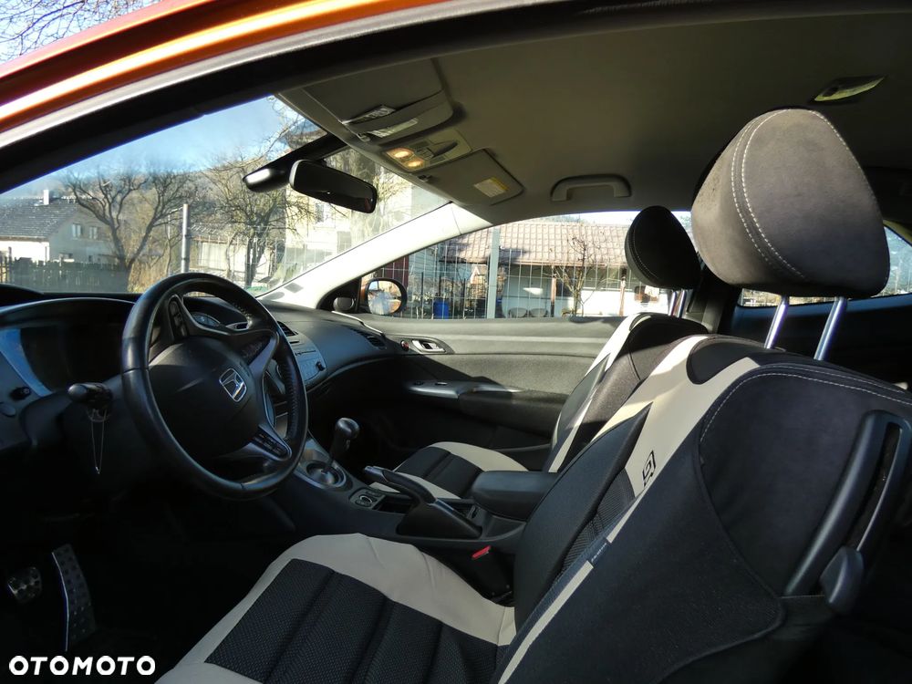 Honda Civic - 10