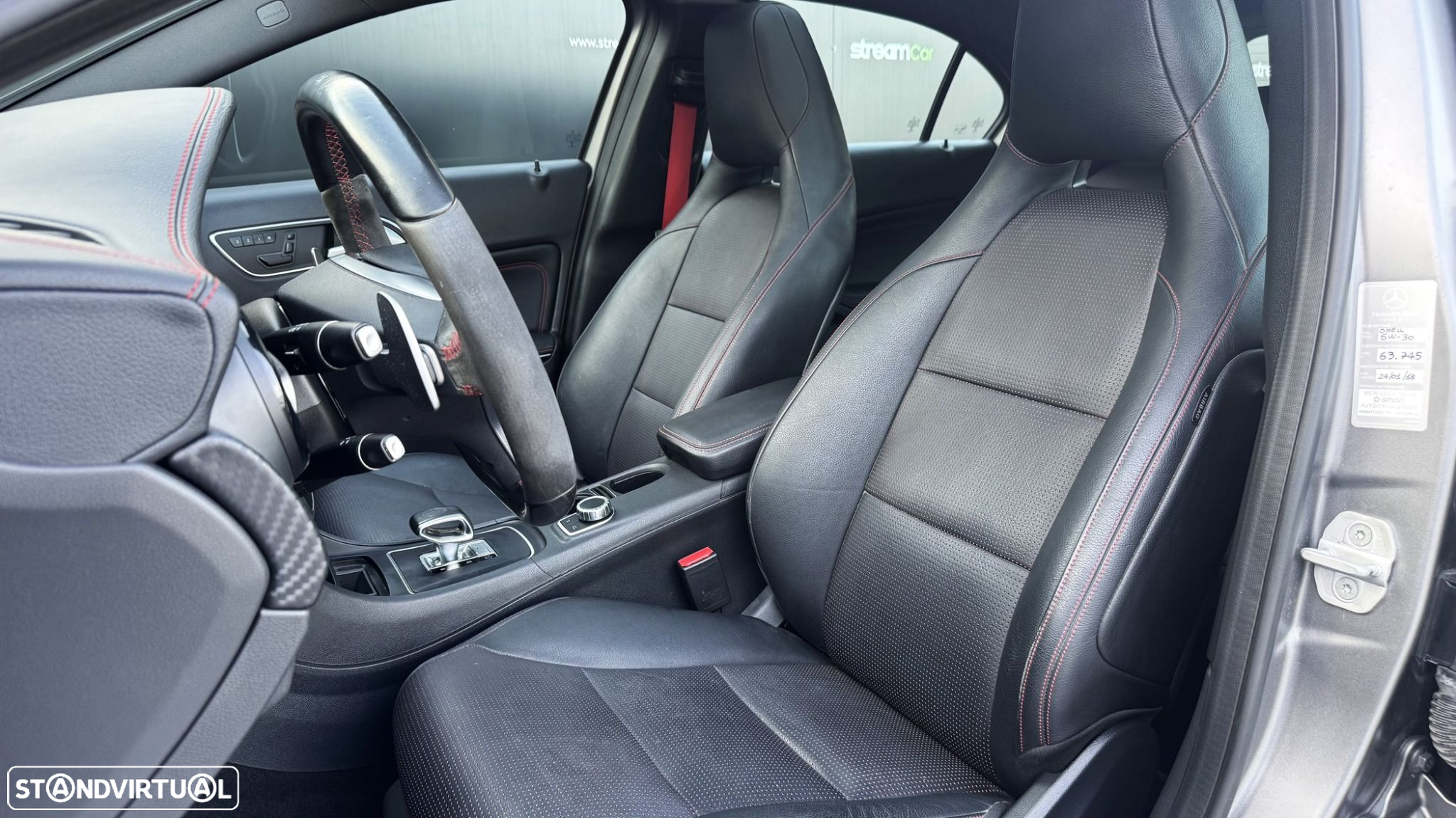 Mercedes-Benz A 45 AMG 4Matic Speedshift 7G-DCT - 14