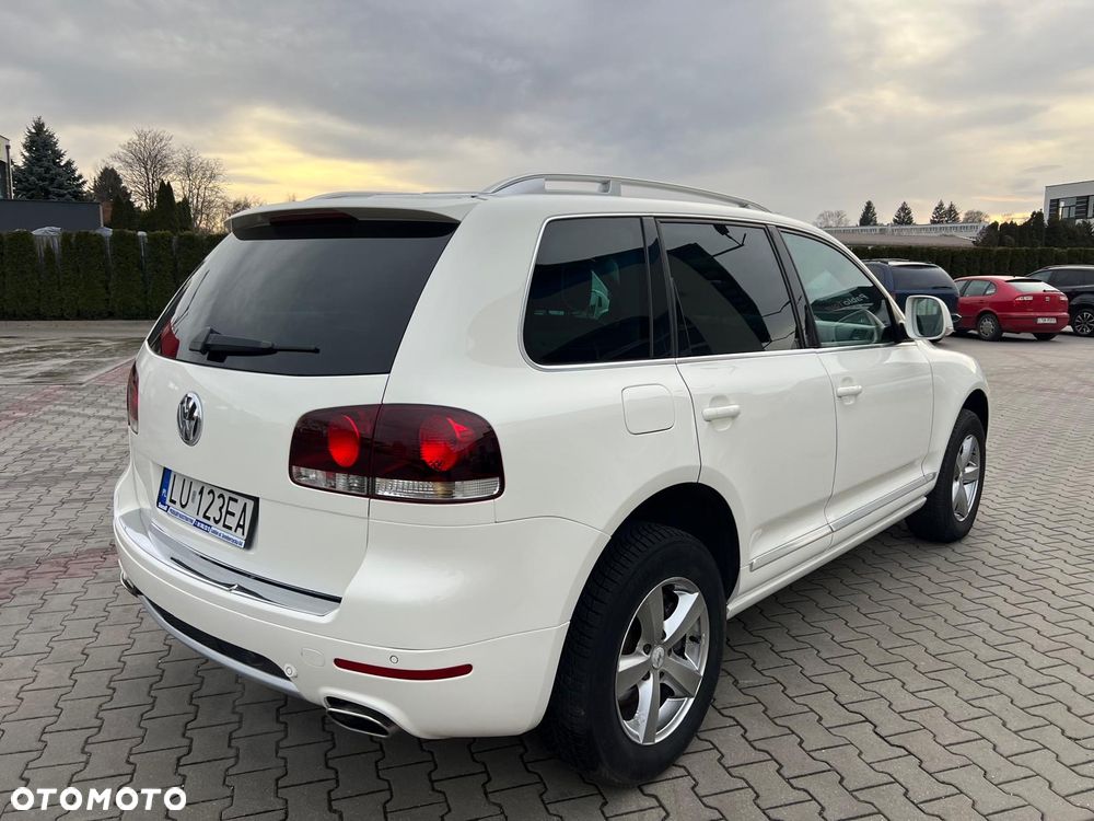 Volkswagen Touareg 3.0 V6 TDI BMT - 3