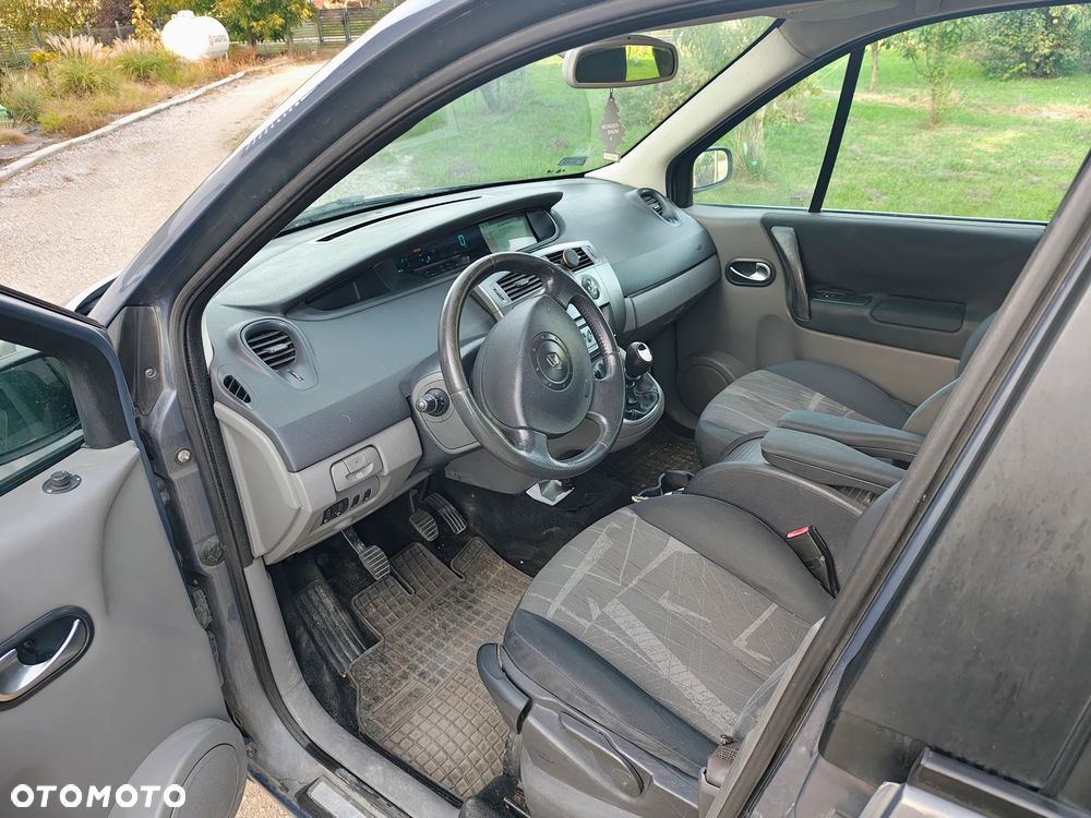 Renault Scenic 1.9 dCi FAP Exception - 8