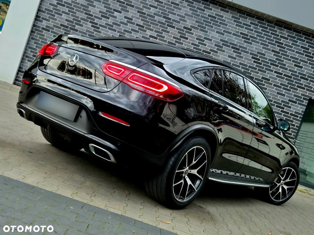 Mercedes-Benz GLC 220 d 4Matic 9G-TRONIC AMG Line Plus - 16