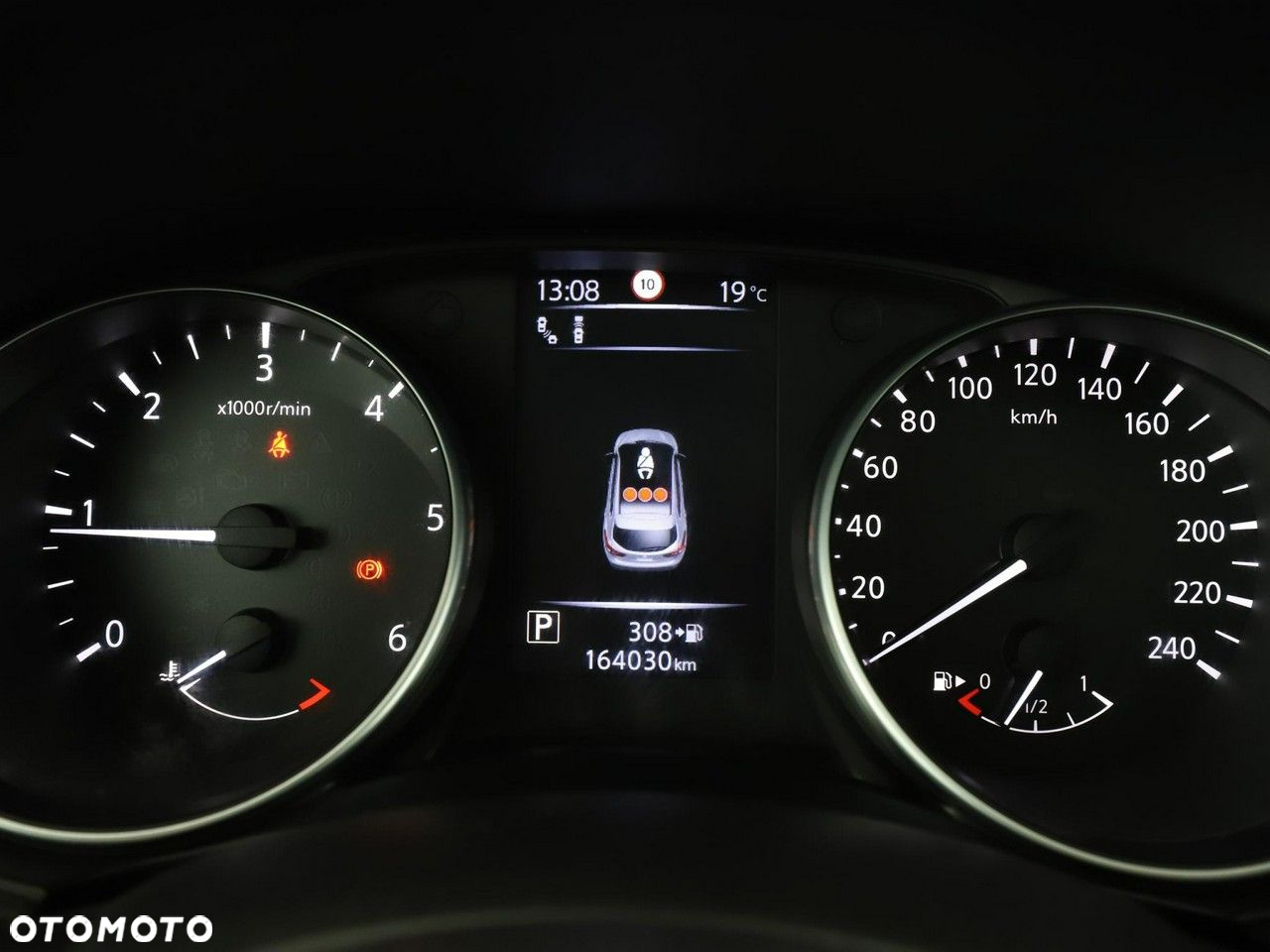 Nissan Qashqai 1.6 DCi N-Connecta Xtronic - 22
