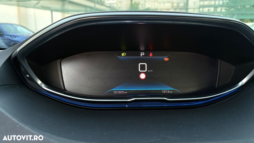 Peugeot 5008 - 11