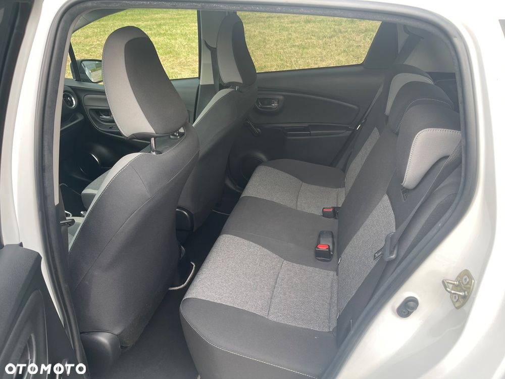 Toyota Yaris 1.5 20th Anniversary - 11