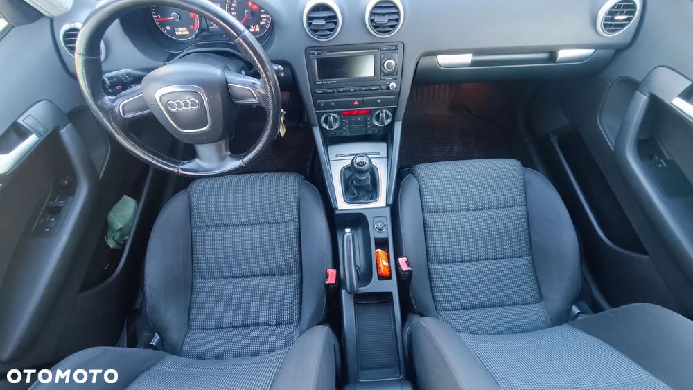 Audi A3 Sportback 2.0 TDI DPF Ambition - 12
