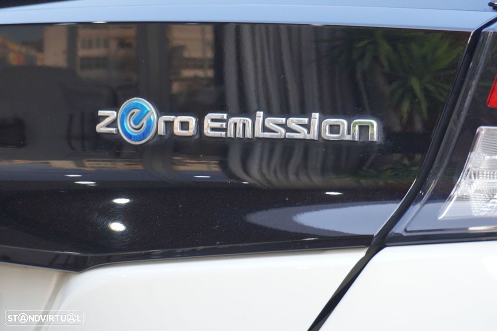 Nissan Leaf 40 kWh 2.ZERO Edition - 38