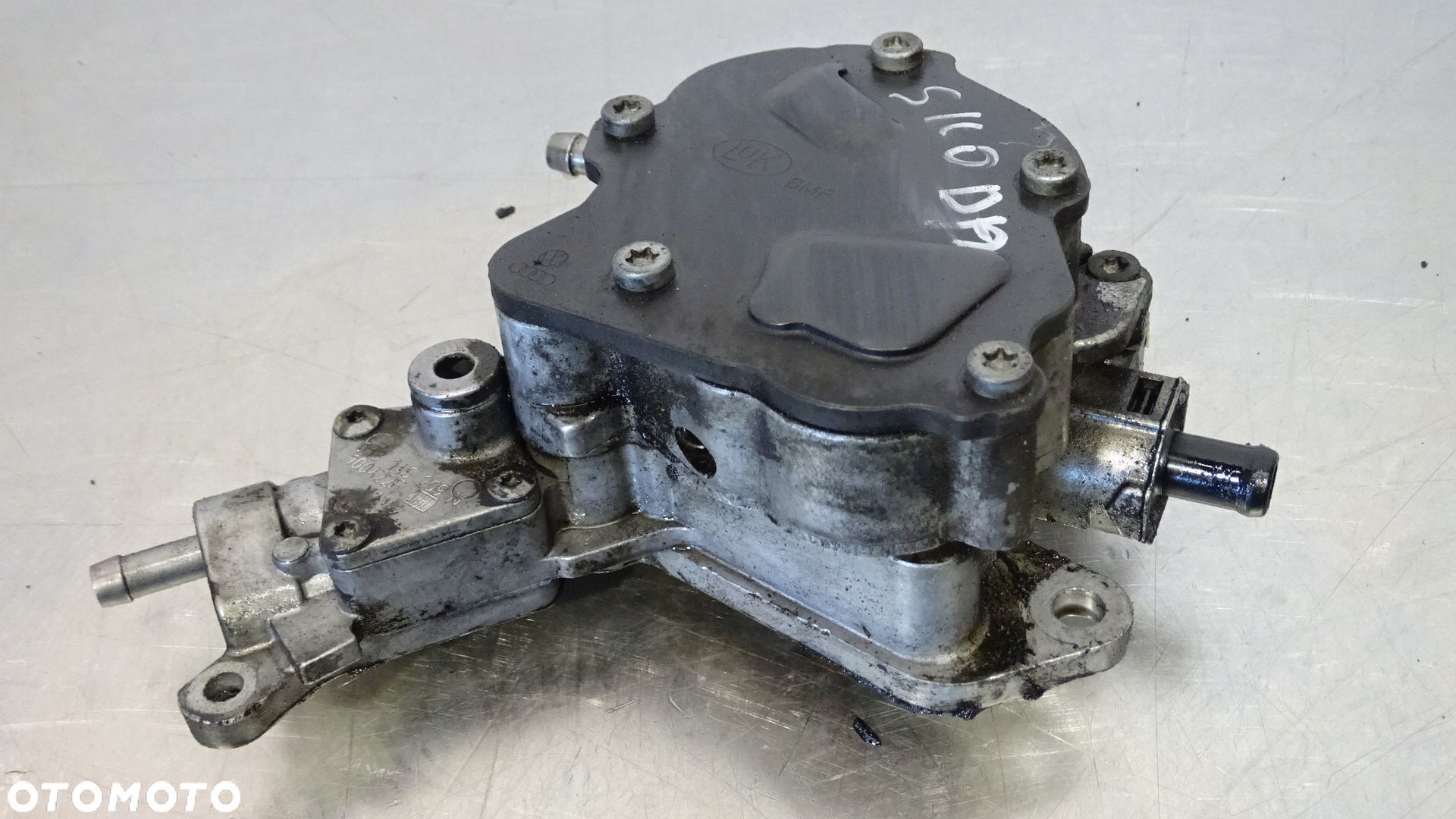 VACUM POMPA SKODA SUPERB I 1.9TDI 038145209N - 1