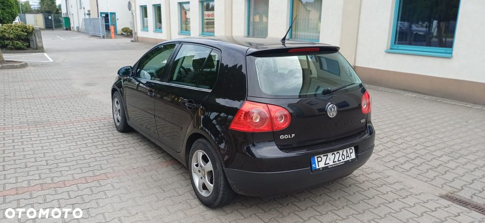 Volkswagen Golf 1.9 TDI Comfortline - 6