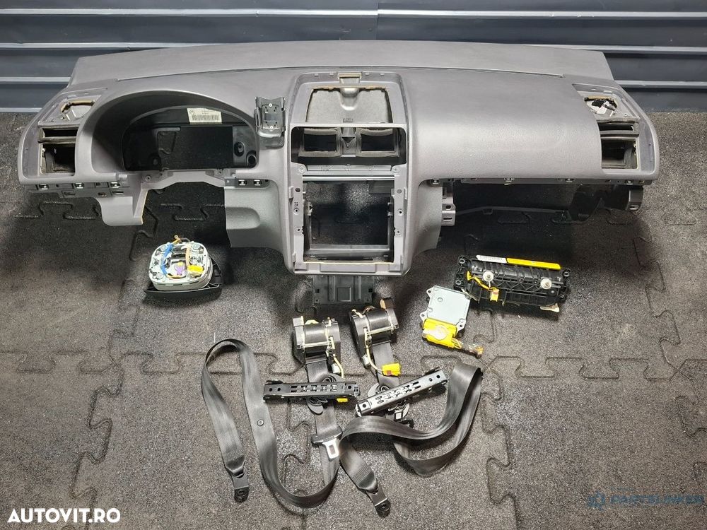 Kit airbag VOLKSWAGEN TOURAN 1T1, 1T2 2003 - 2010 TDI BMM 1T1857001 - 2