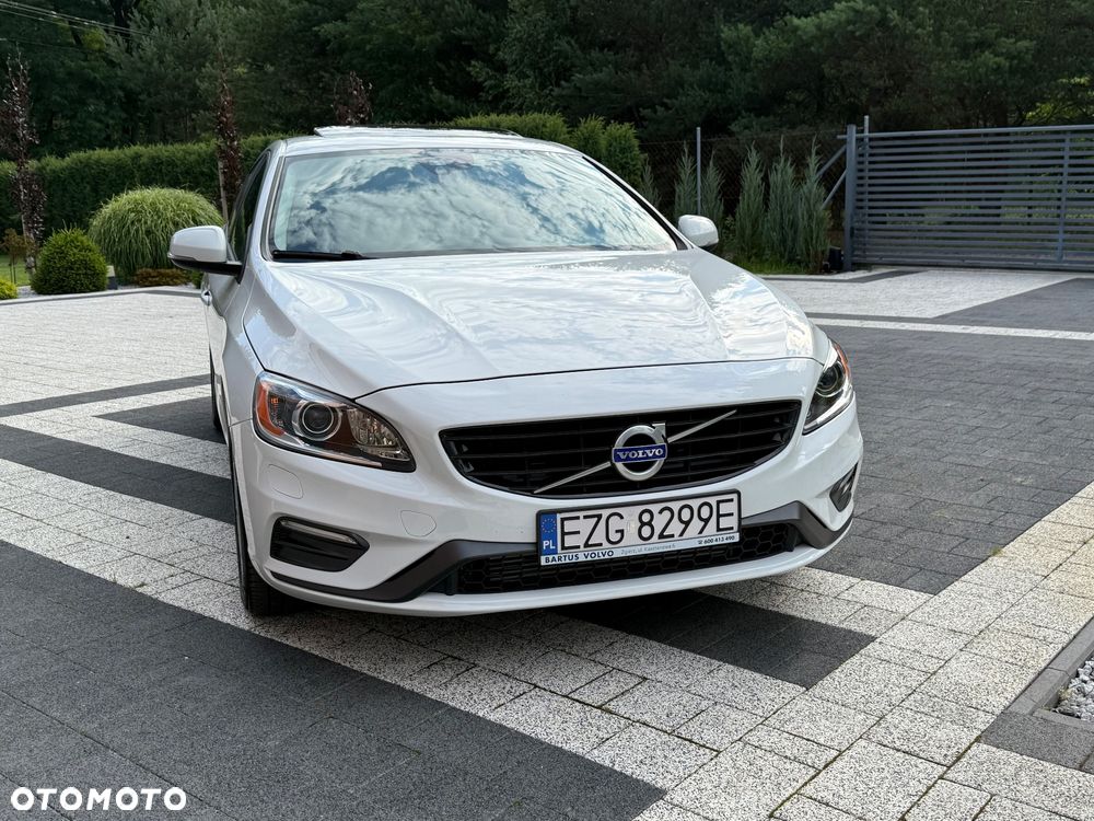Volvo S60 T5 Drive-E R-Design Summum - 5