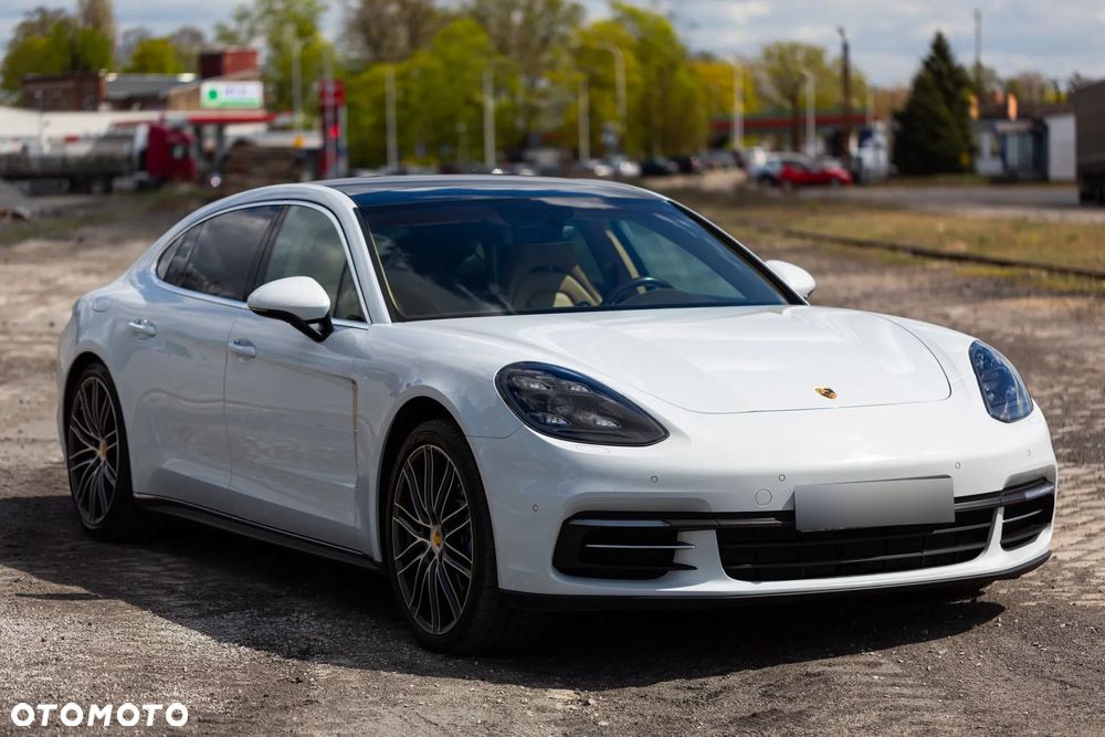 Porsche Panamera 4 Executive - 5
