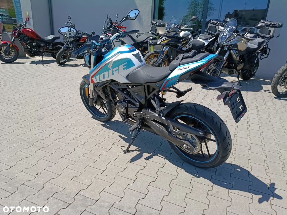 VOGE R125 - 6