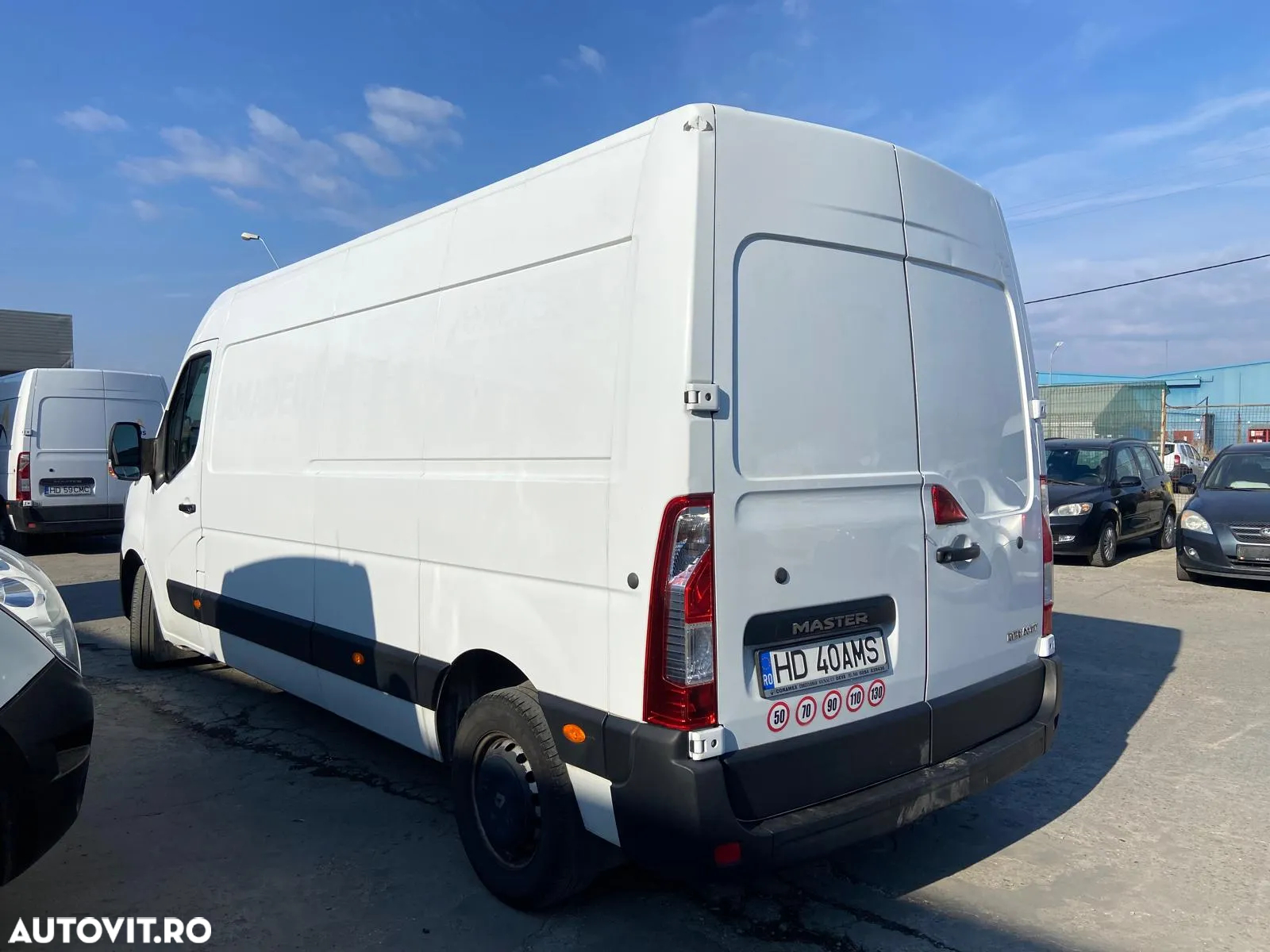 Renault Master Furgon 2.3 dci 135 cp L3H2 - 7