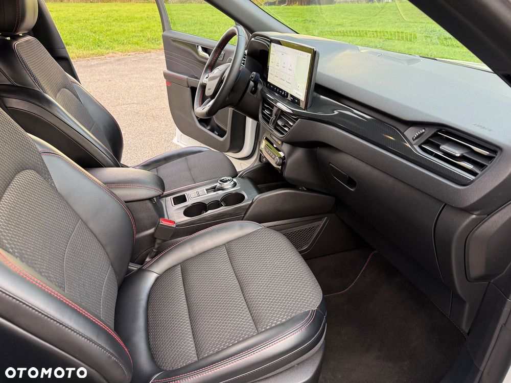 Ford Kuga 2.0 EcoBoost AWD ST-Line ASS - 24