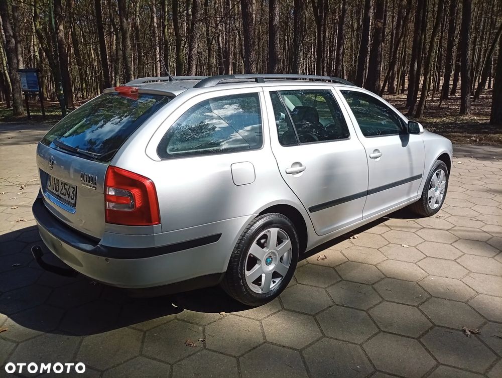 Skoda Octavia 2.0 TDI Elegance - 6