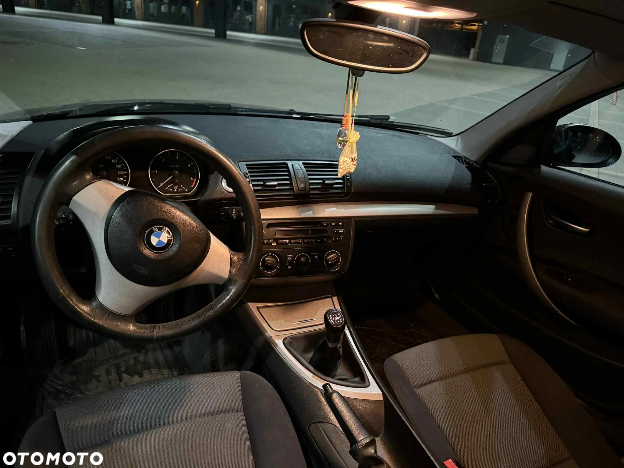 BMW Seria 1 118d - 6