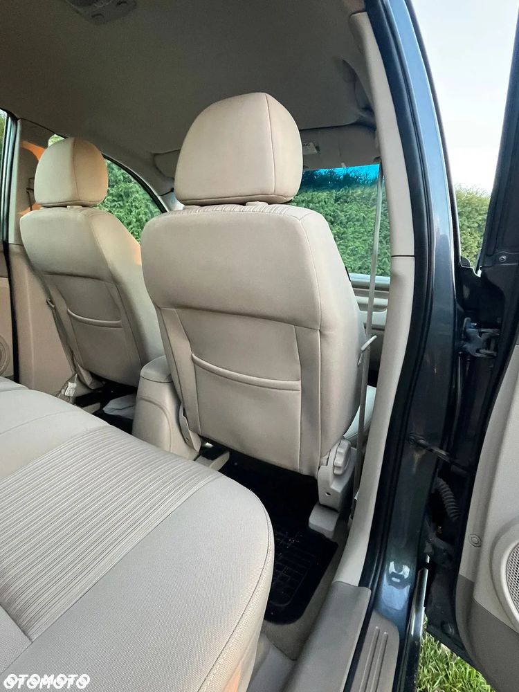 Kia Sportage 2.0 Tour - 12