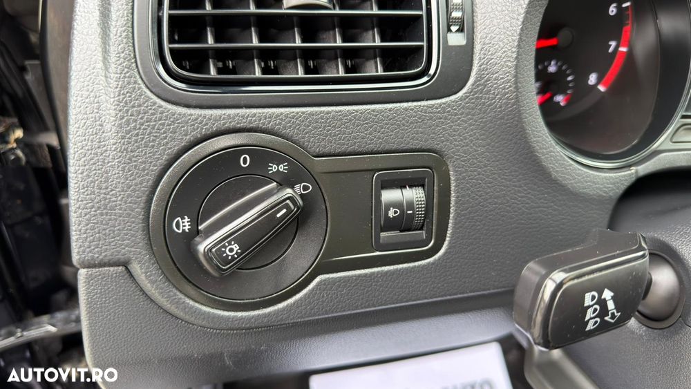 Volkswagen Polo 1.0 Comfortline - 14