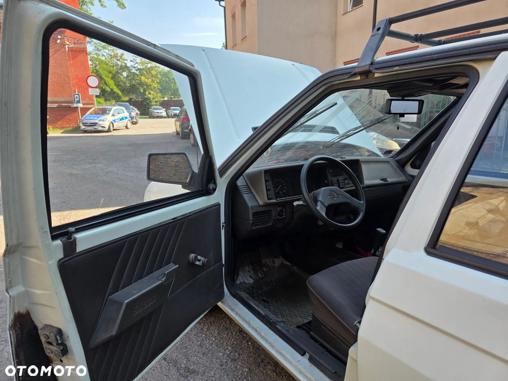 Skoda Favorit 135 L - 6