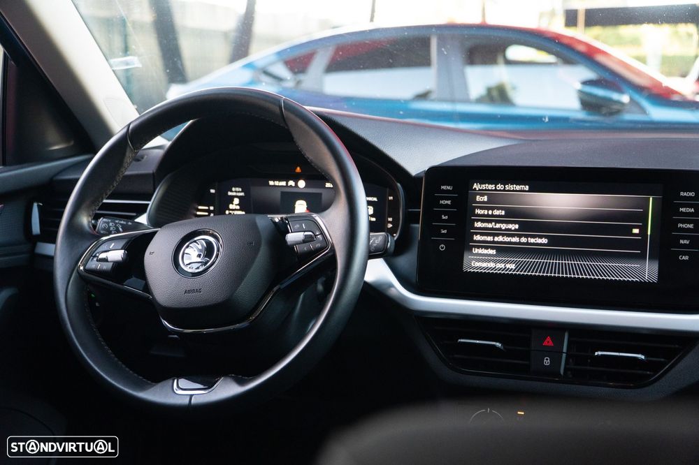 Skoda Kamiq 1.0 TSI DSG Ambition - 9