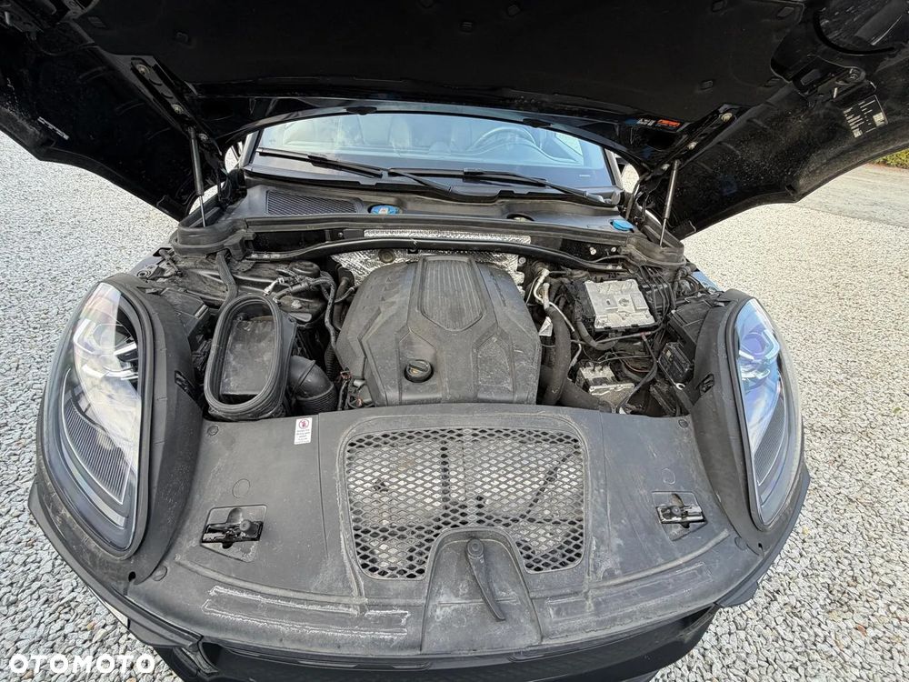 Porsche Macan T - 17