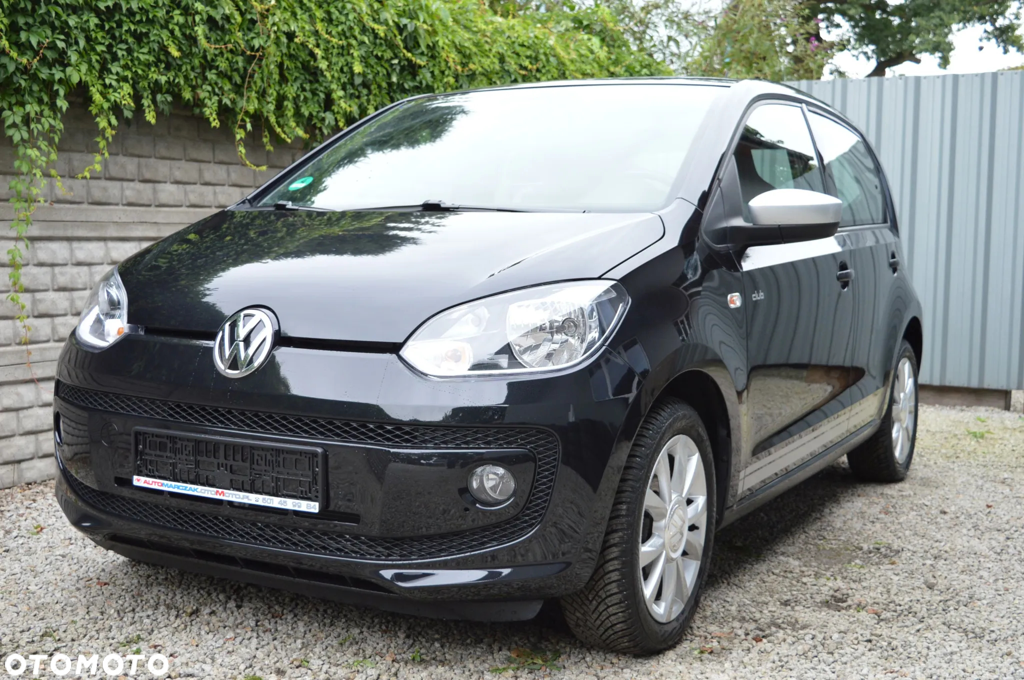 Volkswagen up! club - 2