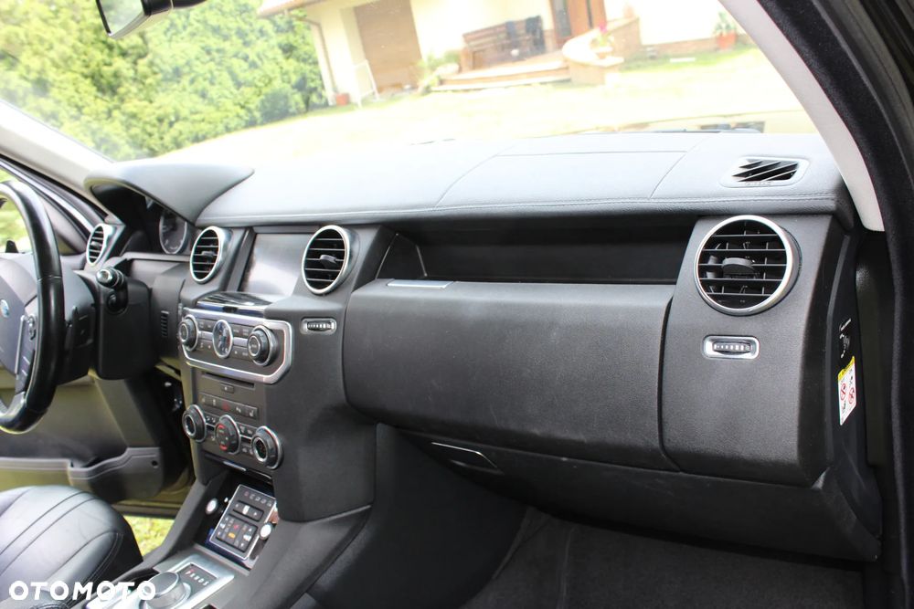 Land Rover Discovery IV 3.0 SD V6 Landmark - 29