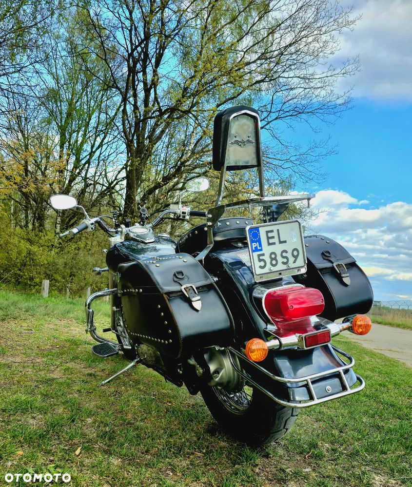 Suzuki VL 800 Volusia - 4