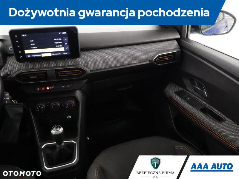 Dacia Sandero - 10