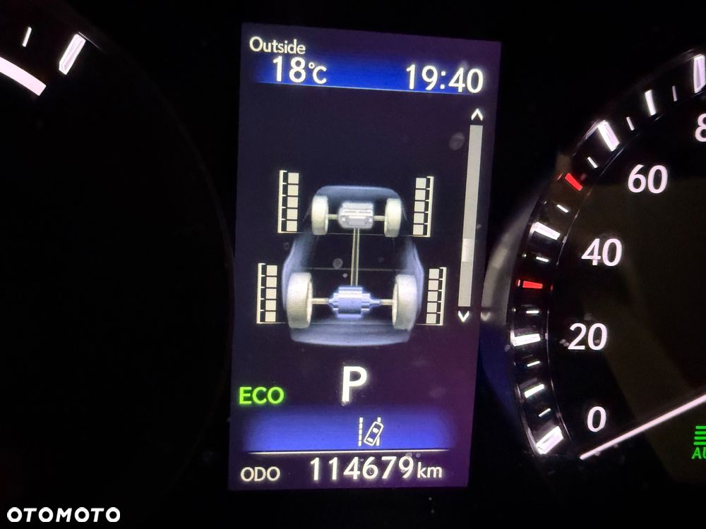 Lexus RX 450h Omotenashi - 13