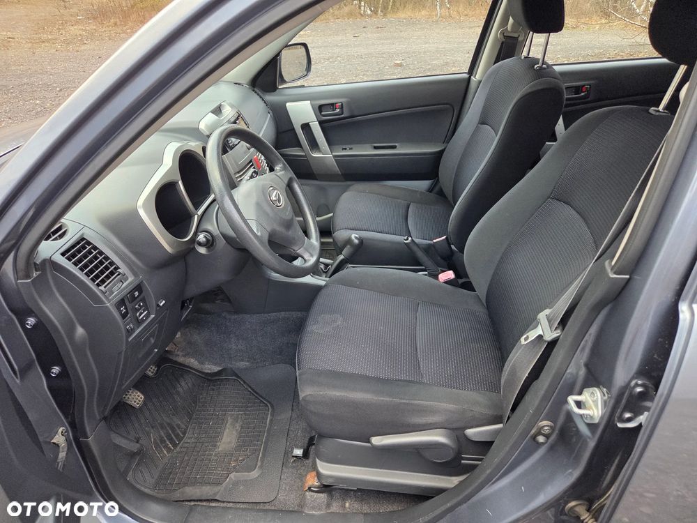 Daihatsu Terios 4WD Top - 10