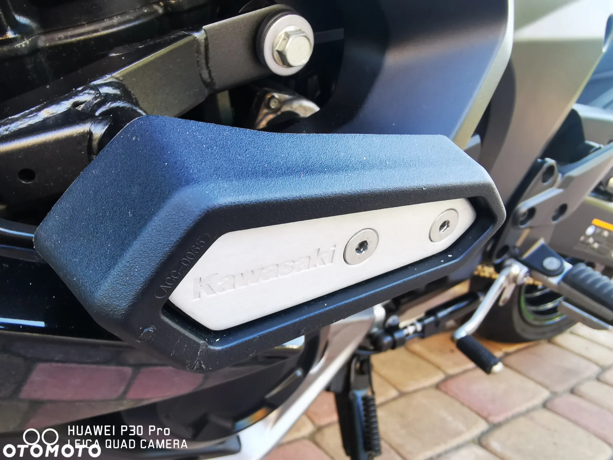 Kawasaki Ninja 1000 SX - 11