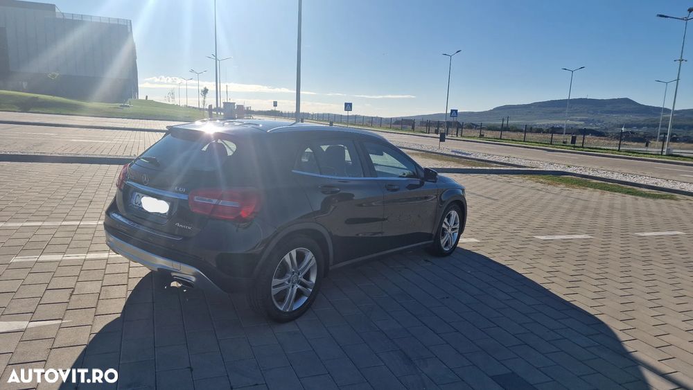 Mercedes-Benz GLA 220 CDI 4MATIC Aut. - 5