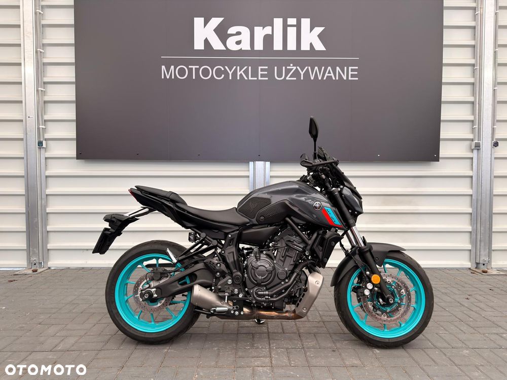 Yamaha MT - 2