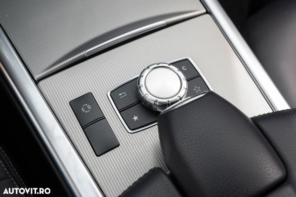 Mercedes-Benz E 200 7G-TRONIC - 18