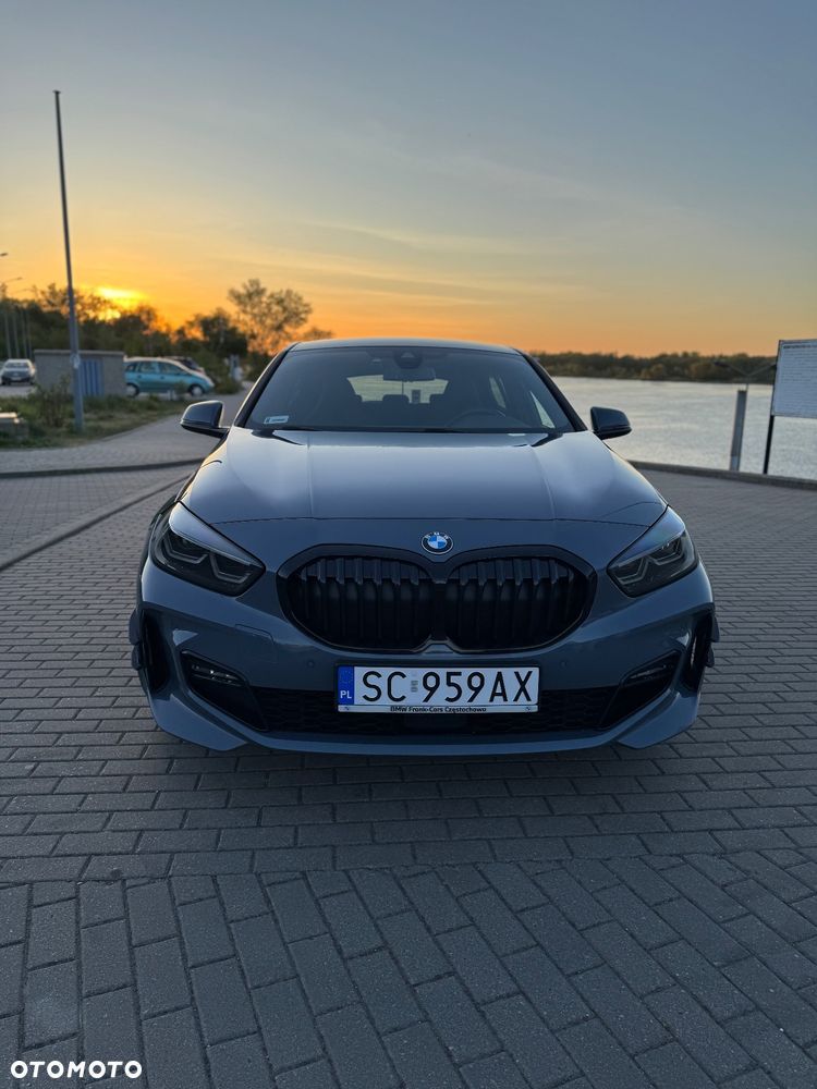 BMW Seria 1 120d xDrive M Sport - 10