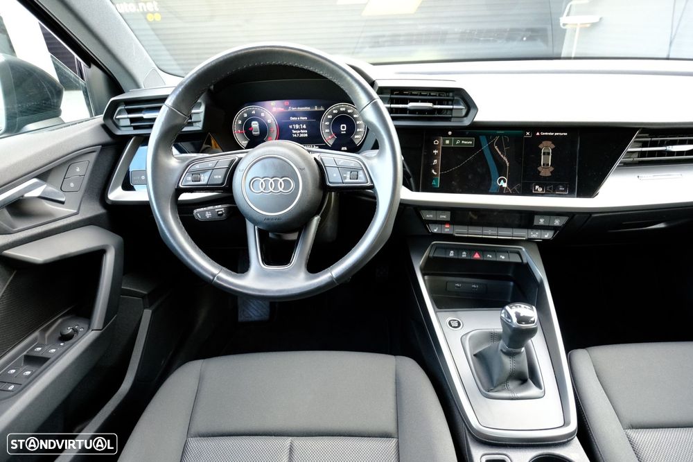 Audi A3 Limousine 30 TFSI Advanced - 14