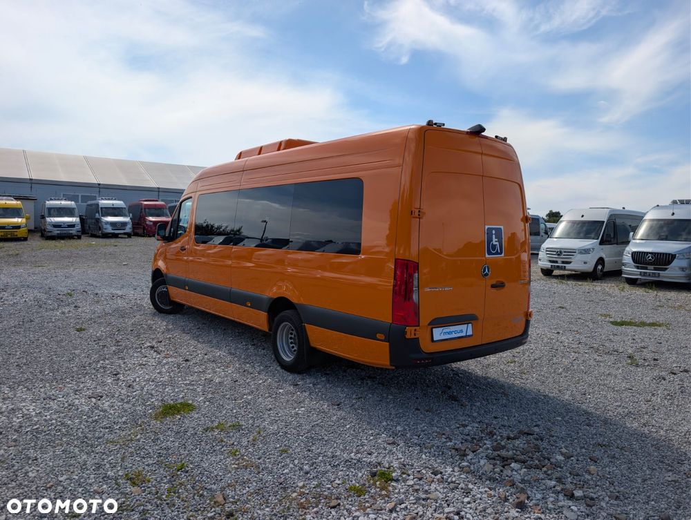Mercedes-Benz Sprinter 519 - 10