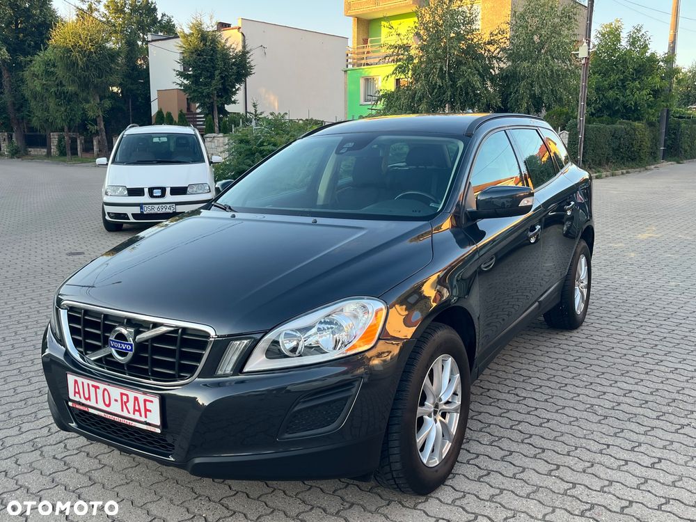 Volvo XC 60 DRIVe R Design - 10