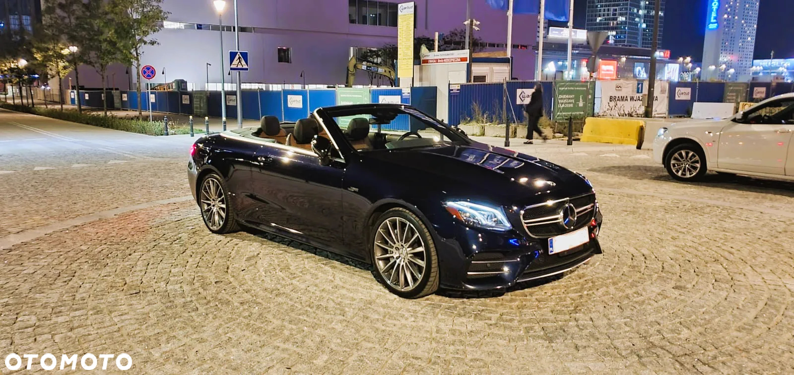 Mercedes-Benz Klasa E AMG 53 Kabriolet 4-Matic+ 9G-TRONIC - 7