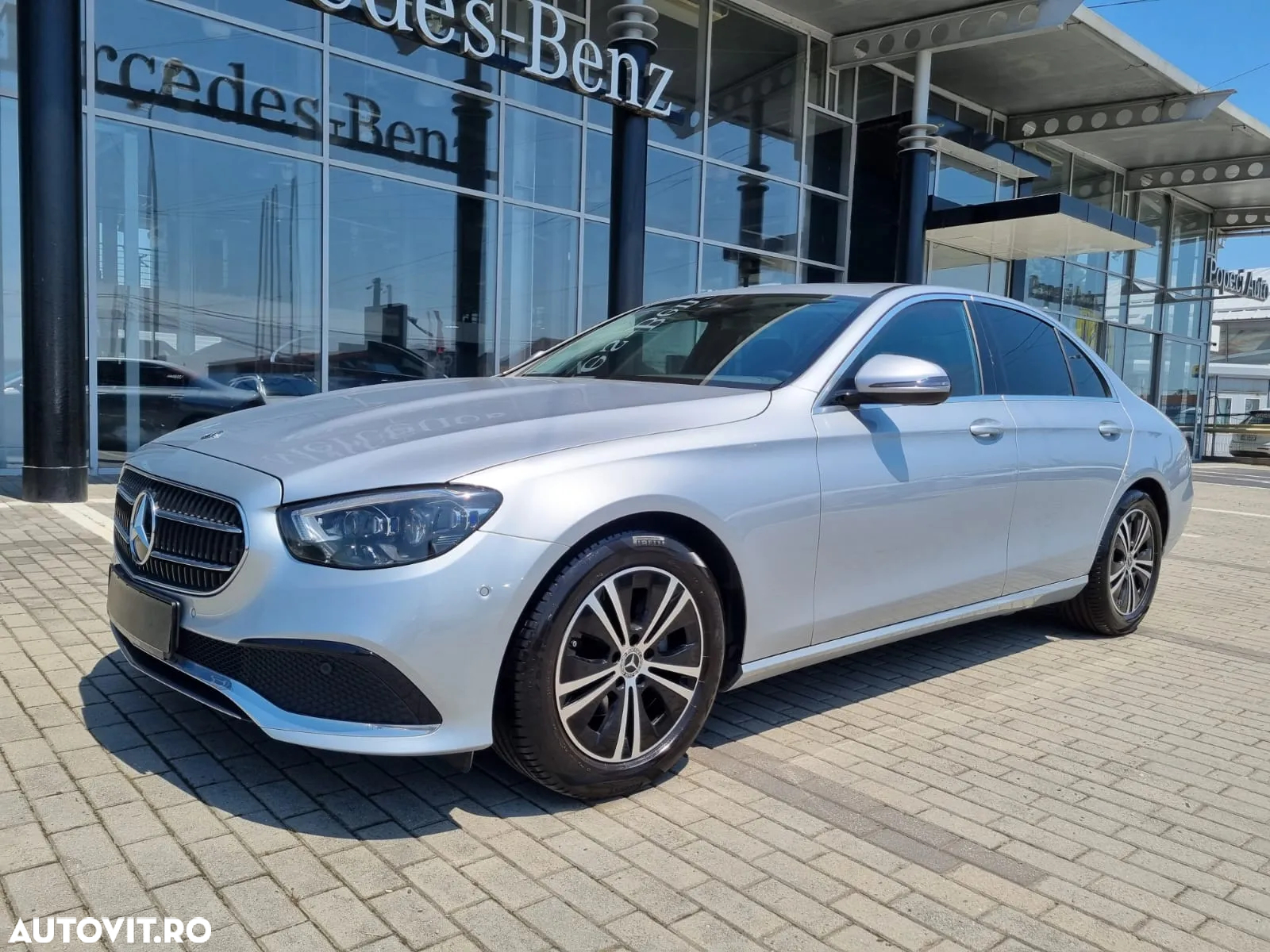 Mercedes-Benz E 220 d Aut. - 9