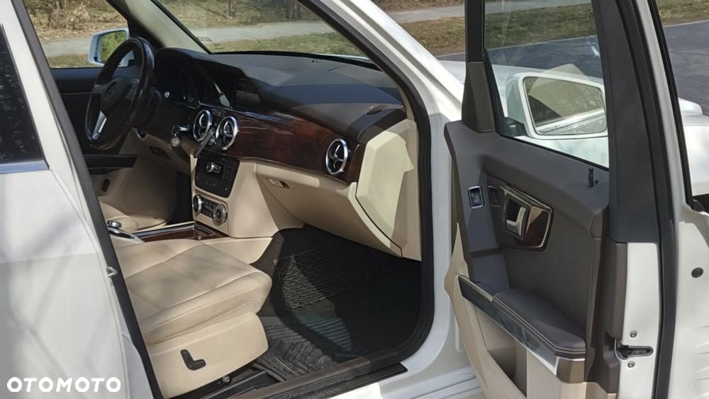 Mercedes-Benz GLK 350 4Matic (BlueEFFICIENCY) 7G-TRONIC - 19