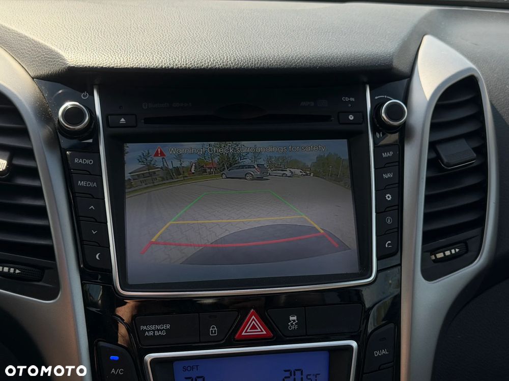 Hyundai i30 1.6 GDI Premium - 23