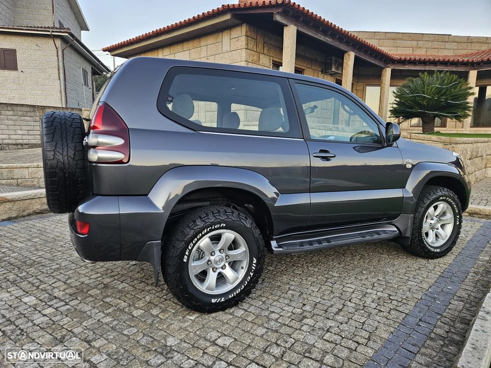 Toyota Land Cruiser 3.0 D-4D - 6