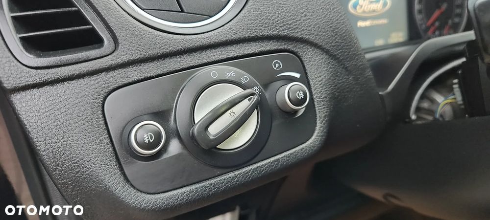 Ford S-Max 2.0 TDCi DPF Titanium MPS6 - 25